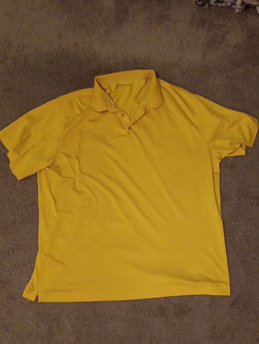 Nike Men’s Yellow Short-Sleeve Polo